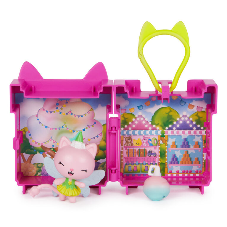 Gabby's Dollhouse Clip-On Playset with Kitty Fairy Toy Figure and Dollhouse Accessories