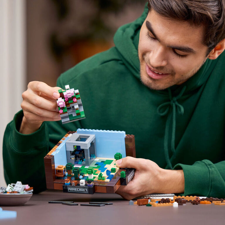 LEGO Minecraft L'établi pour adultes 21265