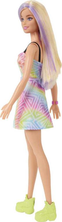 Barbie- Fashionistas- Poupée 190, mèches mauves, robe combishort