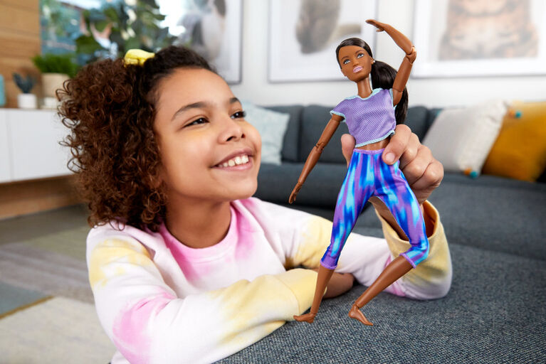 Barbie Made to Move Doll with 22 Flexible Joints & Curly Brunette Ponytail  Wearing Athleisure-wear
