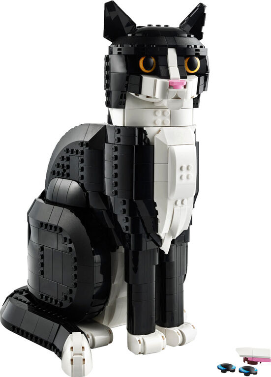 LEGO Ideas Tuxedo Cat Gift Idea for Animal-Lovers and Home Décor 21349