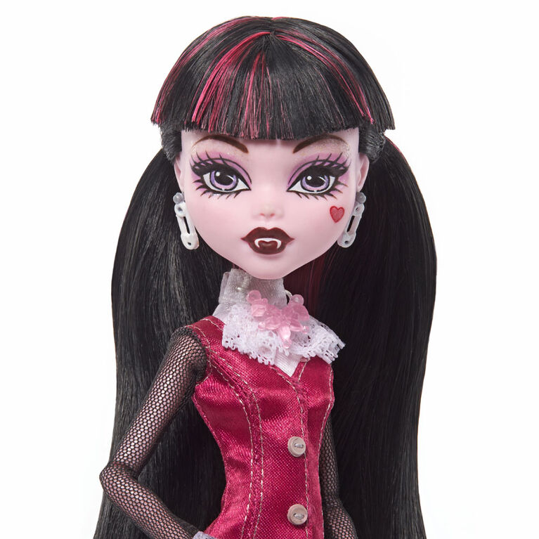 Monster High Creeproduction dolls 2022 - reproduction of the first Monster  High dolls