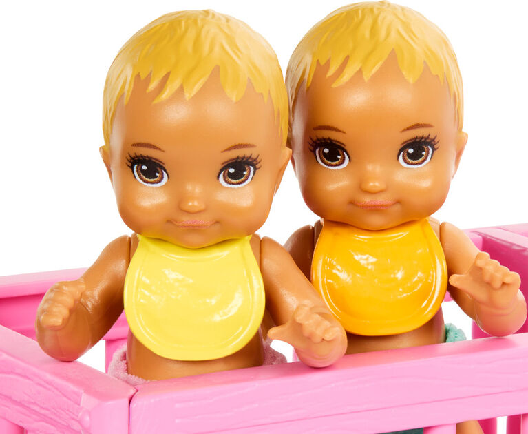 Barbie-La Chambre des Jumeaux-Coffret Skipper, bébés et accessoires