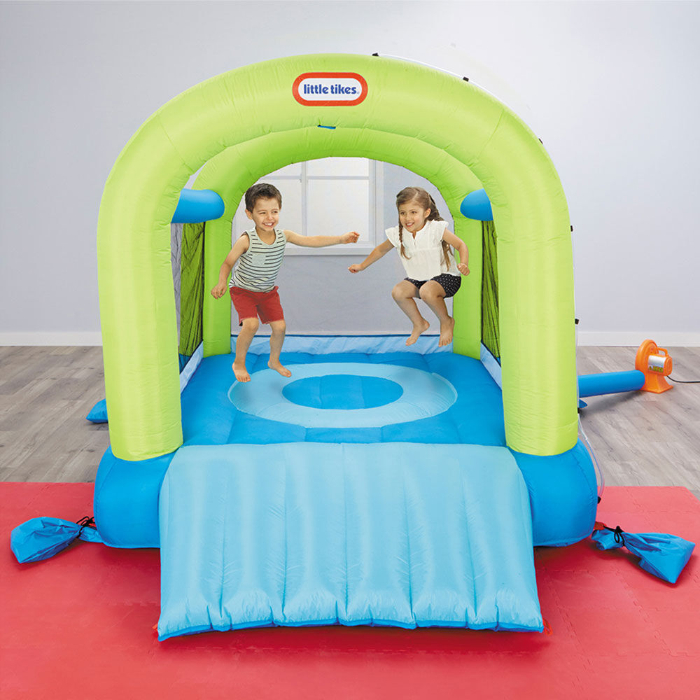 Inflatable toy deals house