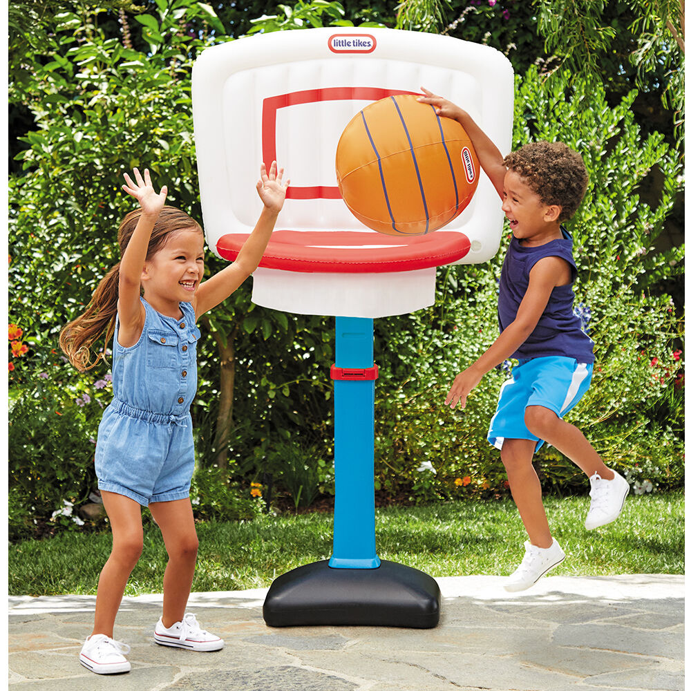 Little Tikes Totally Huge Sports Basketball Set with Oversized Rim and Big  Inflatable Ball