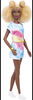 Poupée Barbie Fashionistas n°180, Combishort Tie-dye, Baskets, Bracelet Jaune