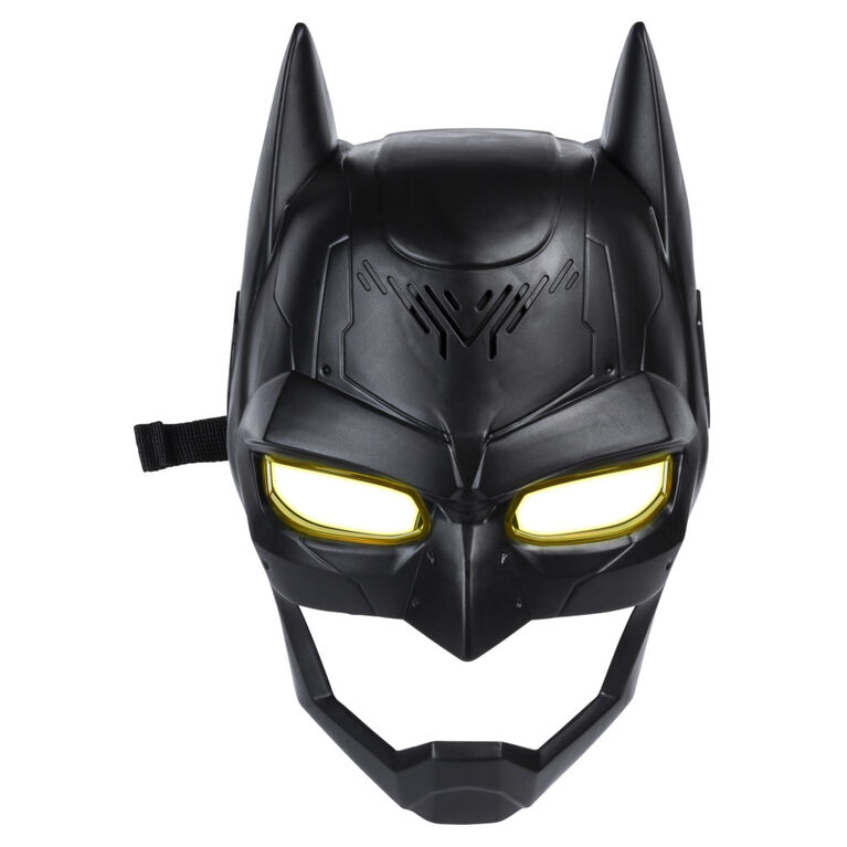 BATMAN, Voice Changing Mask Over 15 Sounds | Toys R Us Canada