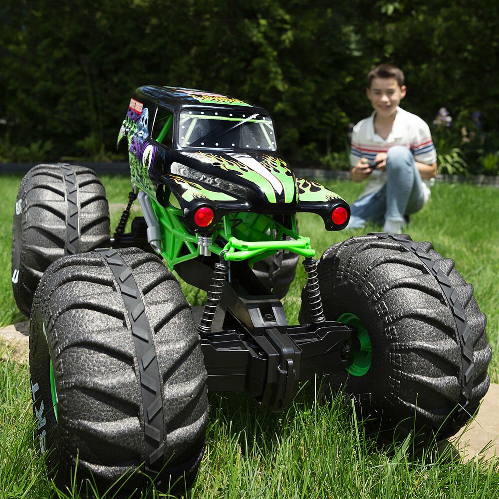 grave digger monster truck toy remote control