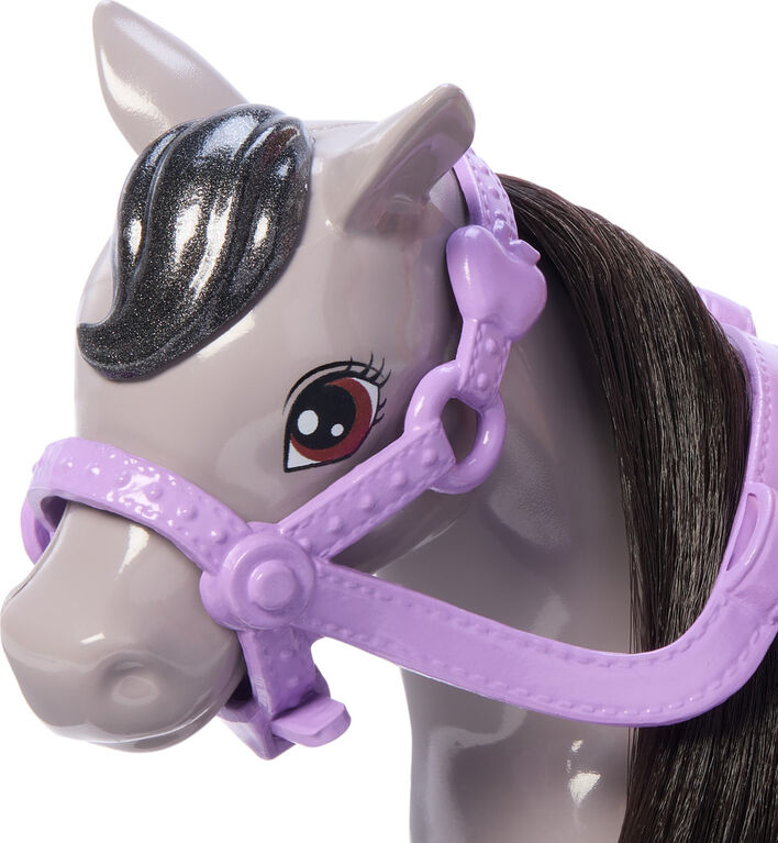 Barbie  Chelsea  Coffret  Poupée et poney, casque, genoux pliables