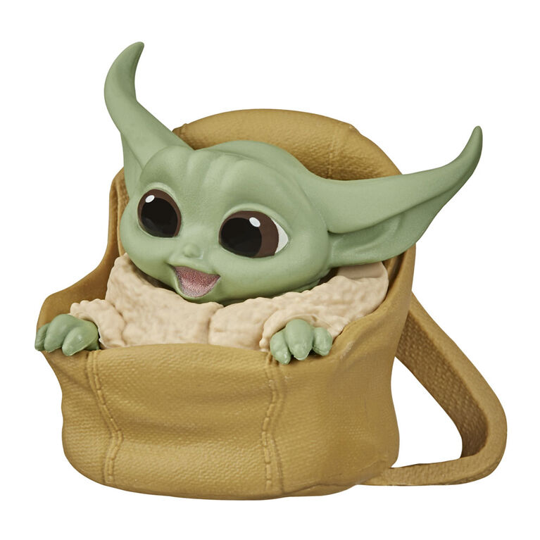 Star Wars The Child Figurine De Bebe Yoda Promenade En Speeder Toys R Us Canada