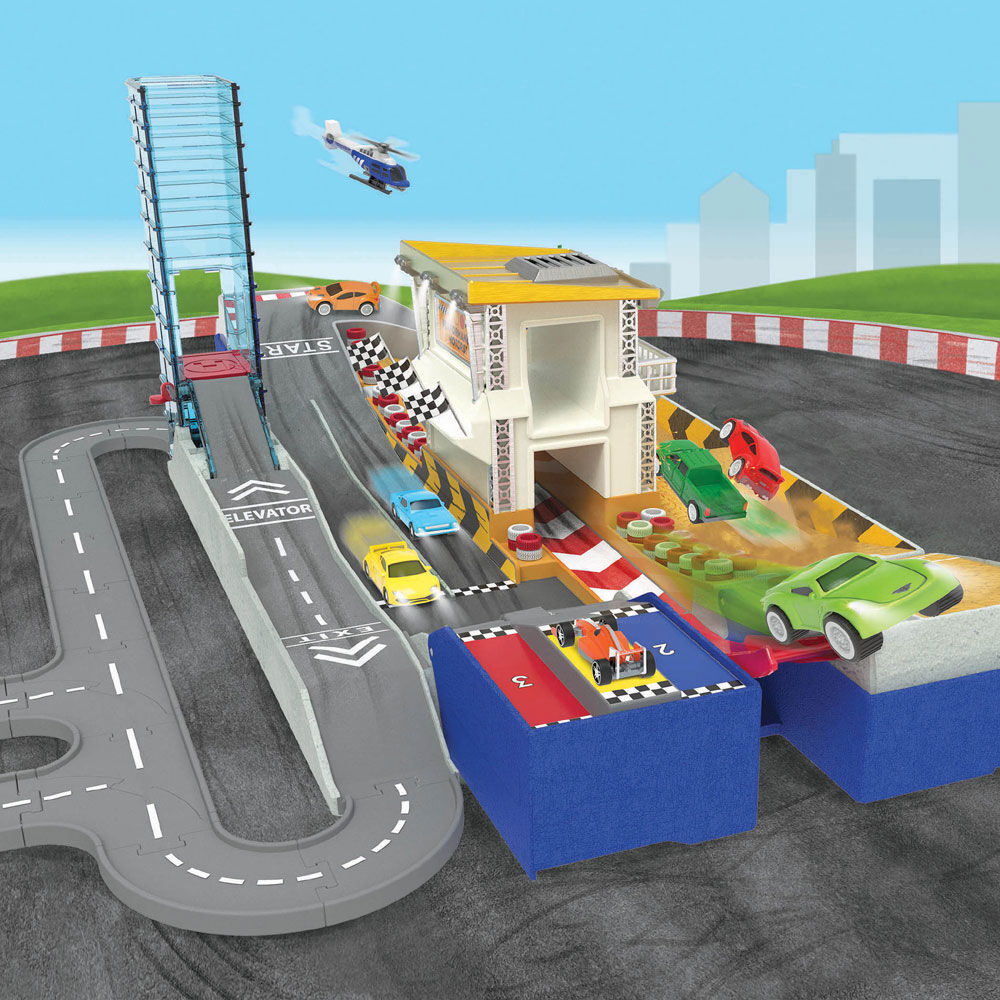 Piste de course 2025 toys r us