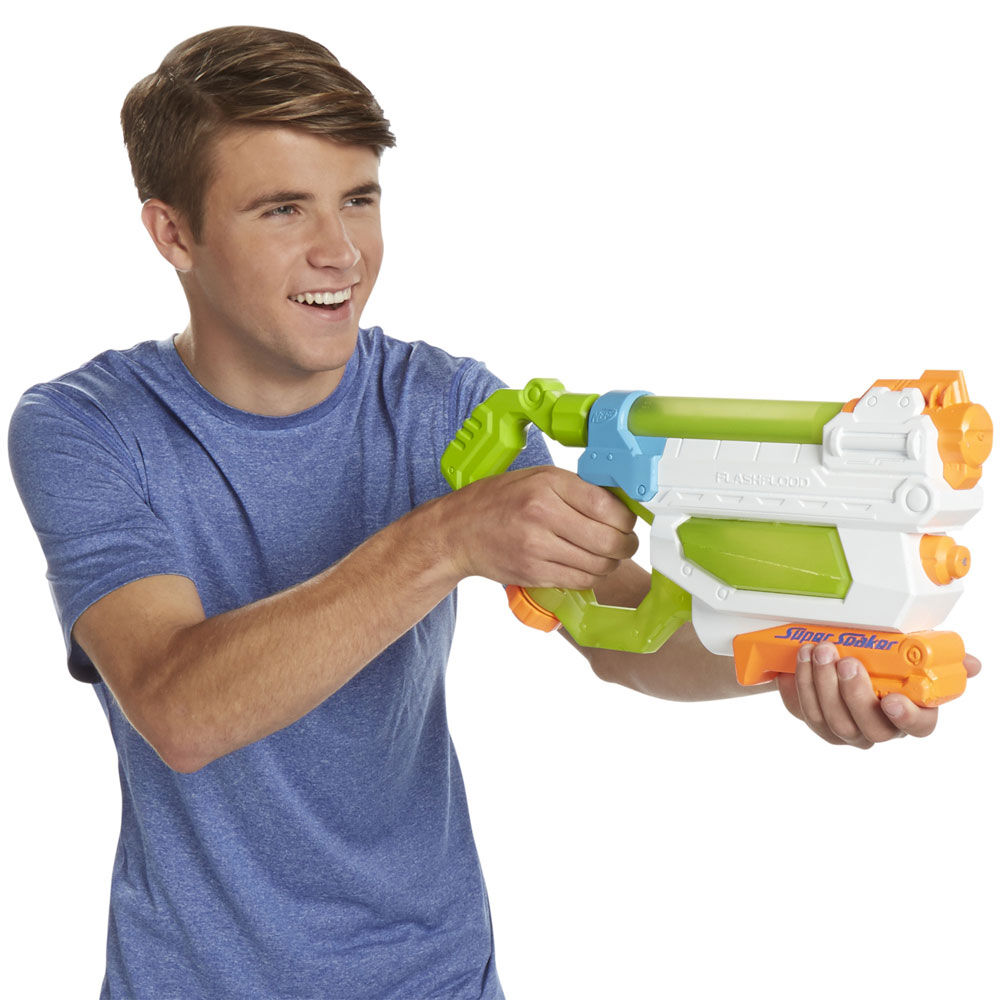 super soaker toys r us