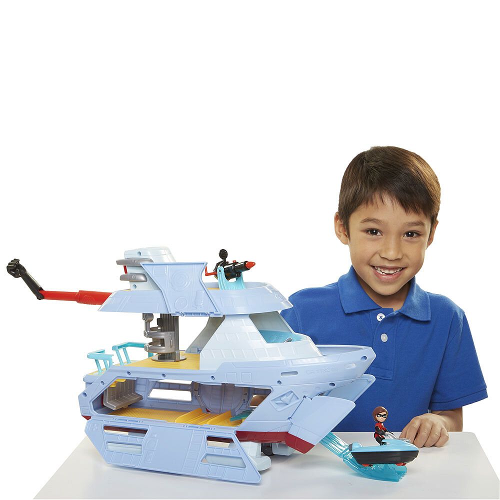 incredibles ship toy