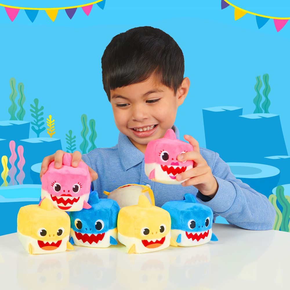 baby shark family sound cubes