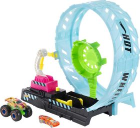  Hot Wheels Track Set and Toy Car, Large-Scale Motorized Track  with 3 Corkscrew Loops, 3 Crash Zones and Toy Storage ( Exclusive) :  Toys & Games