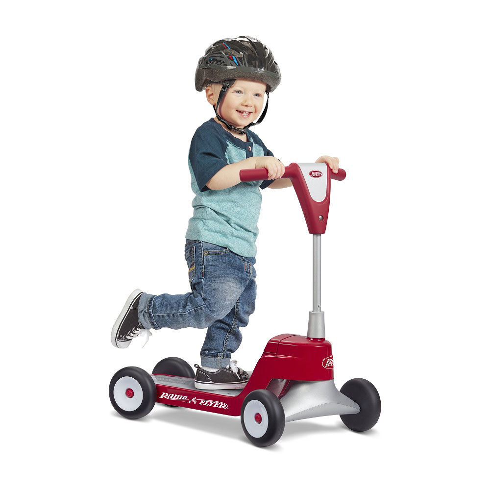 radio flyer sit and stand scooter