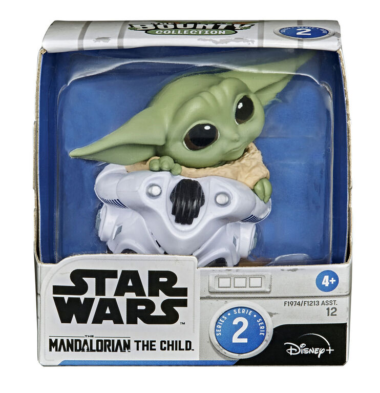 Star Wars The Child Figurine De Bebe Yoda Cache Dans Un Casque Toys R Us Canada